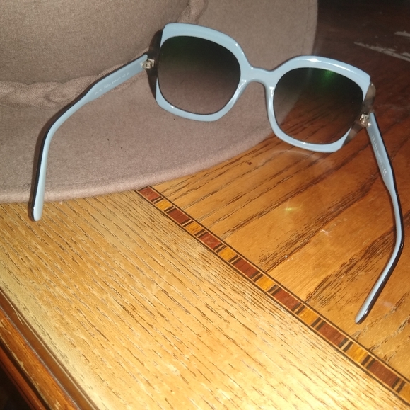 Glasses,Prada. - Picture 4 of 4